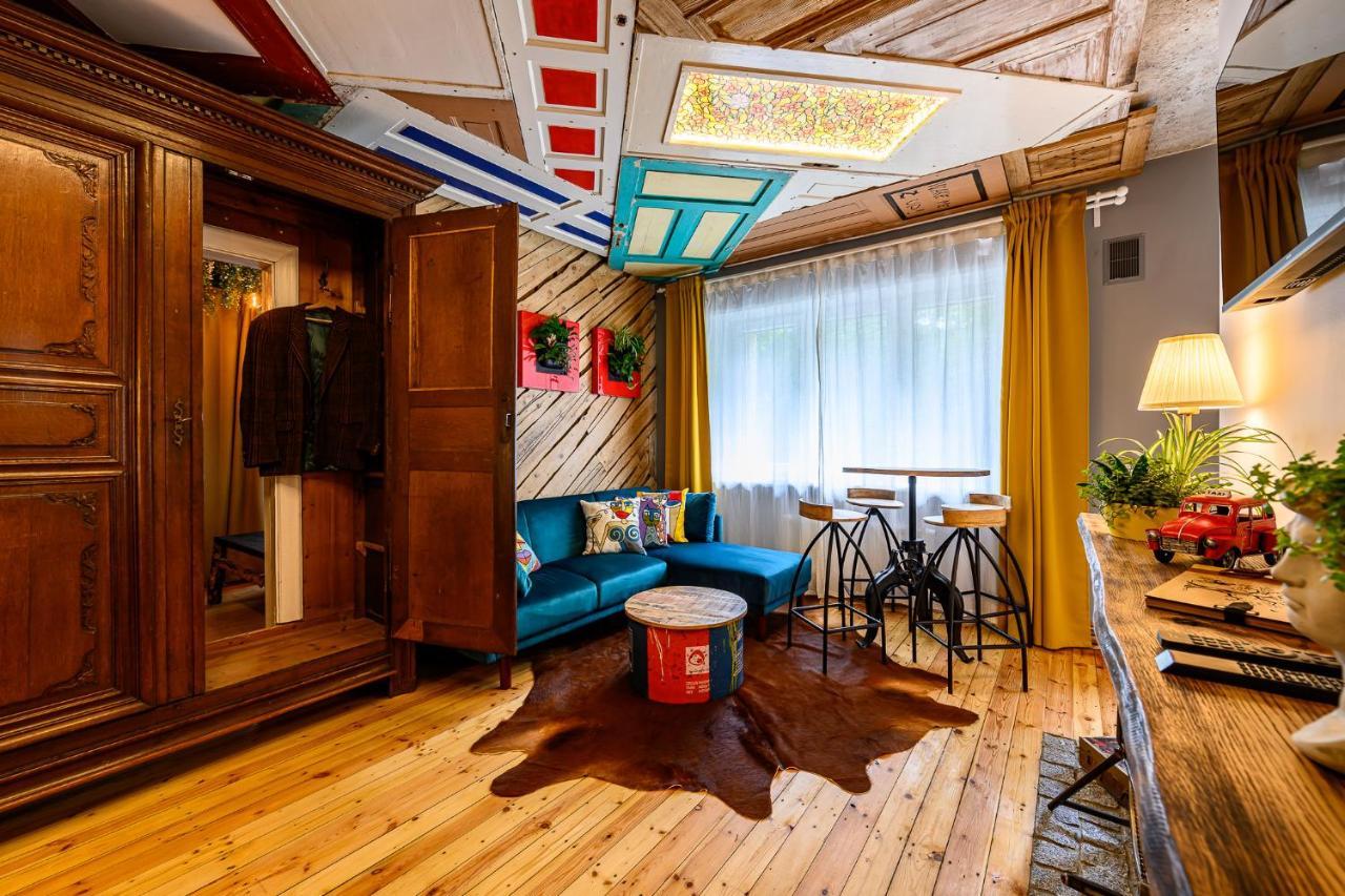 Arthouse Narnia Apartment Liepaja Exterior photo